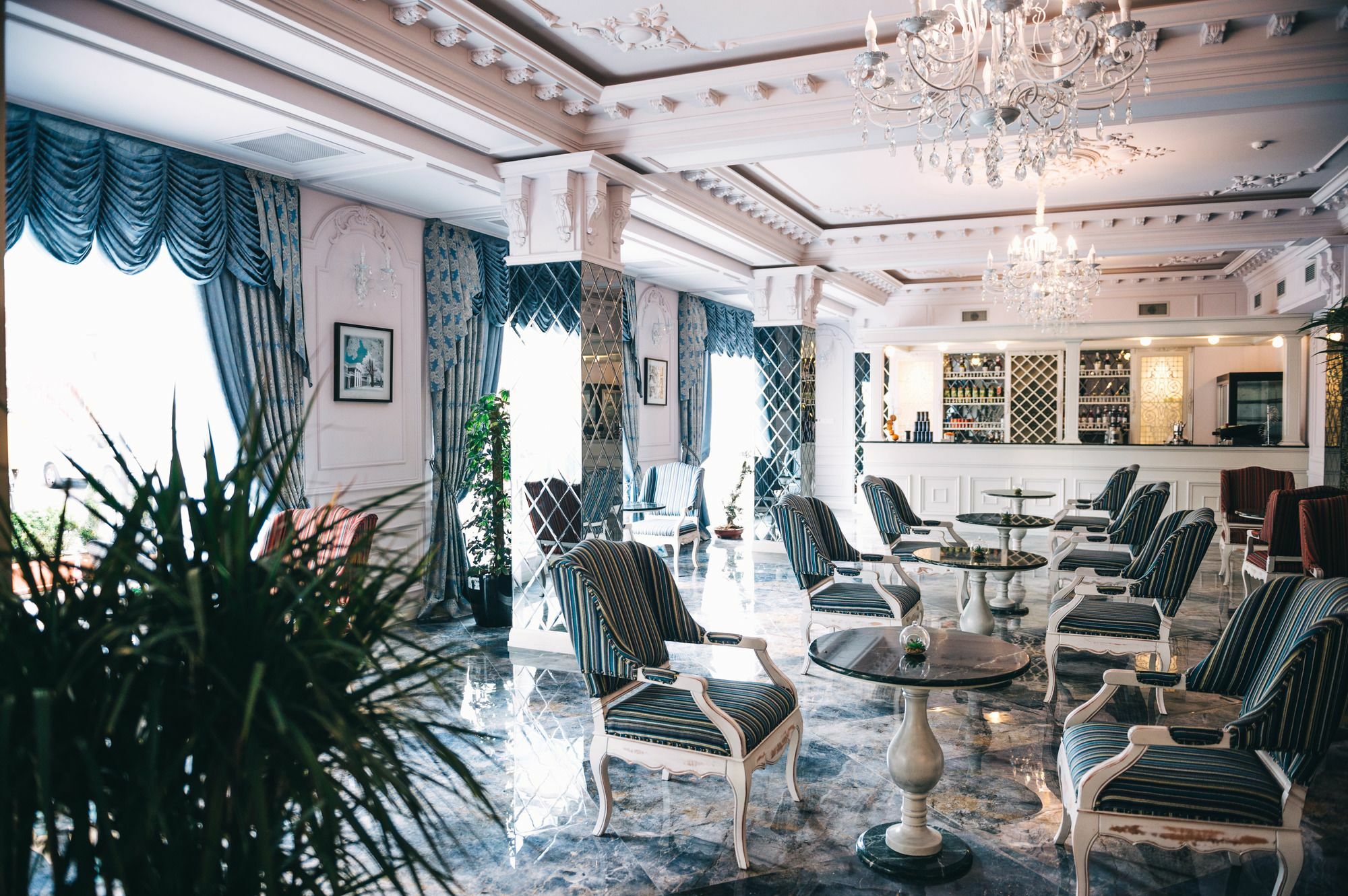 Emerald Suite Hotel Baku Exterior photo